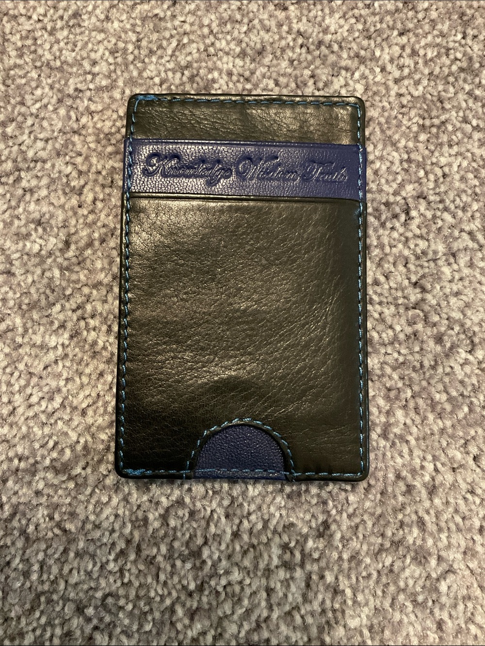 ROBERT GRAHAM NWOT Black/Purple LEATHER card holder, Blue Stitching